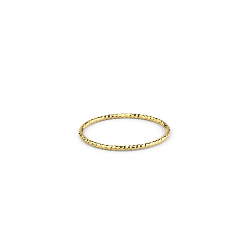 Adepte Sophie Extra Thin Ring In Gold