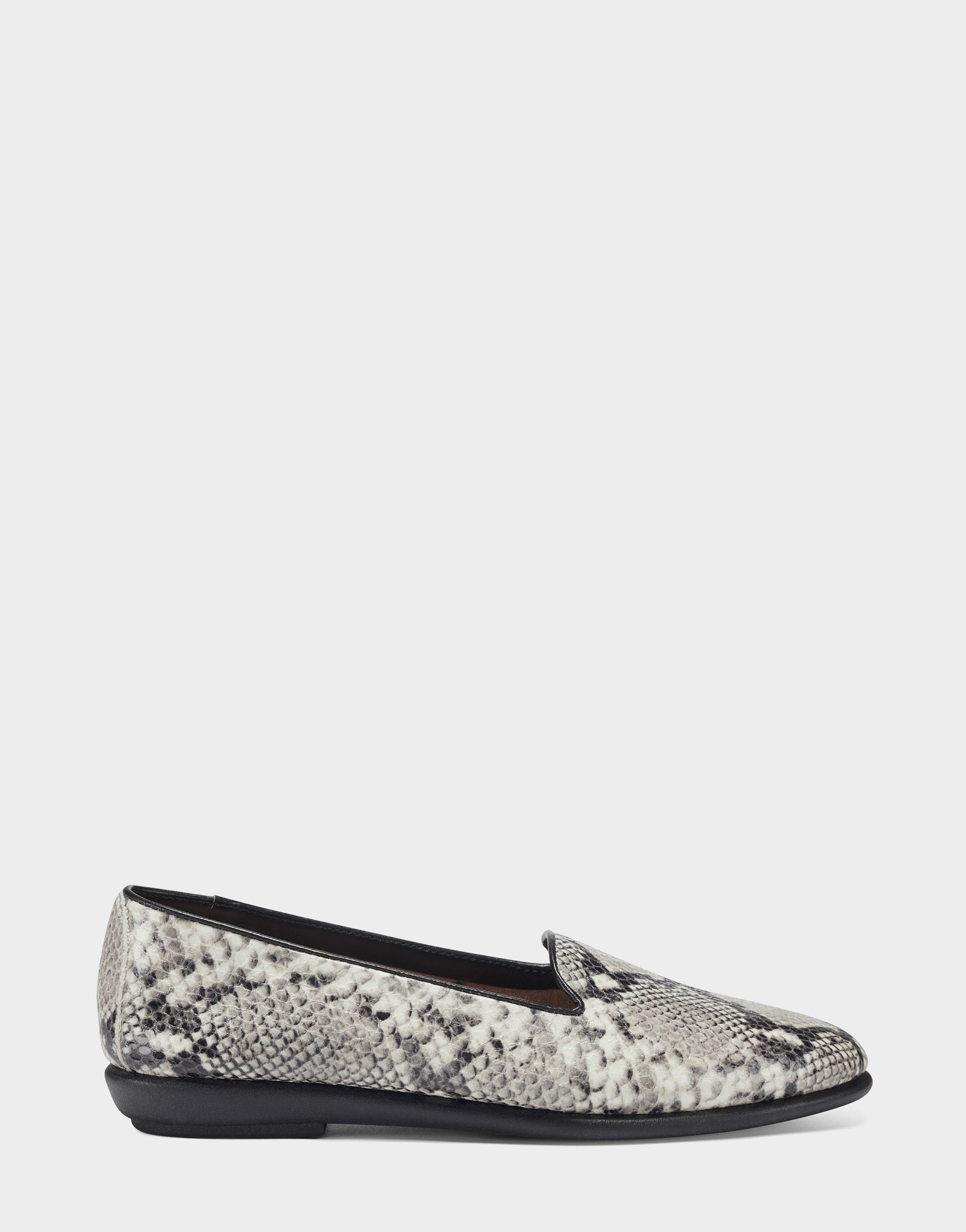 Aerosoles Betunia Loafer In Grey