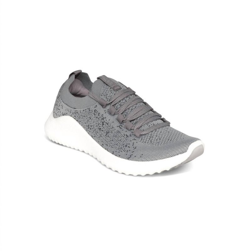 Aetrex Carly Sneaker In Grey