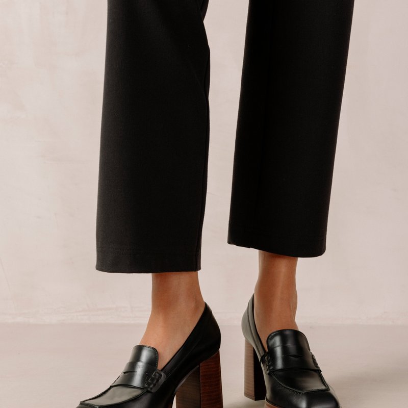 Alohas Busy Coffee Loafers In Black