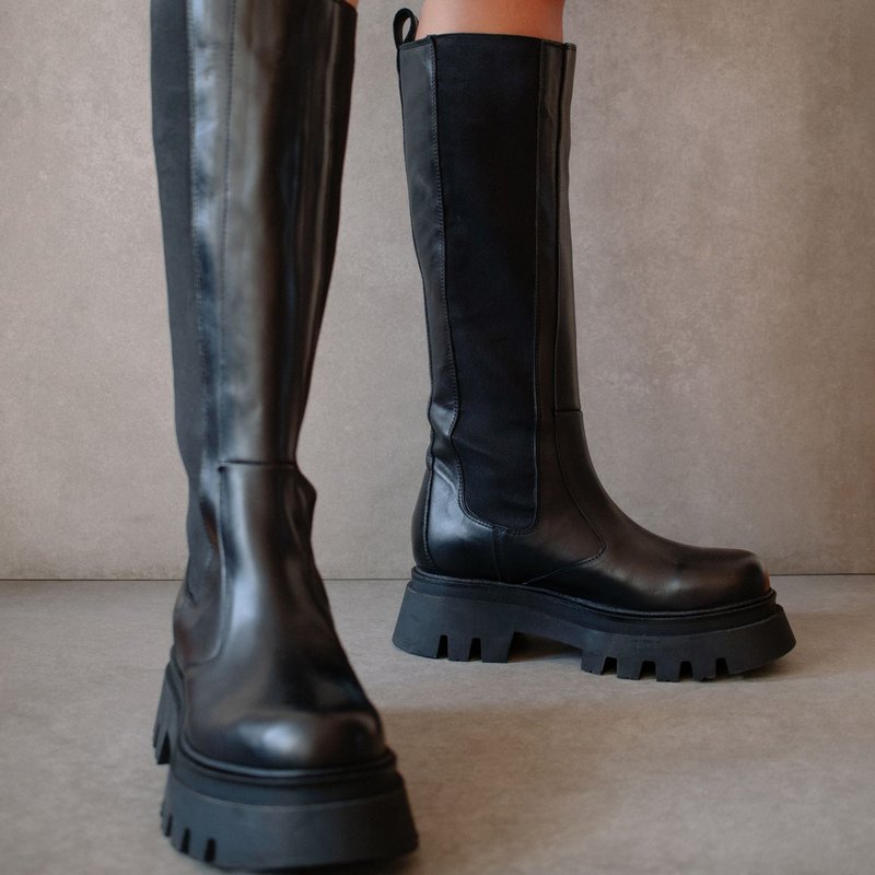 Alohas Go Getter Boots In Black