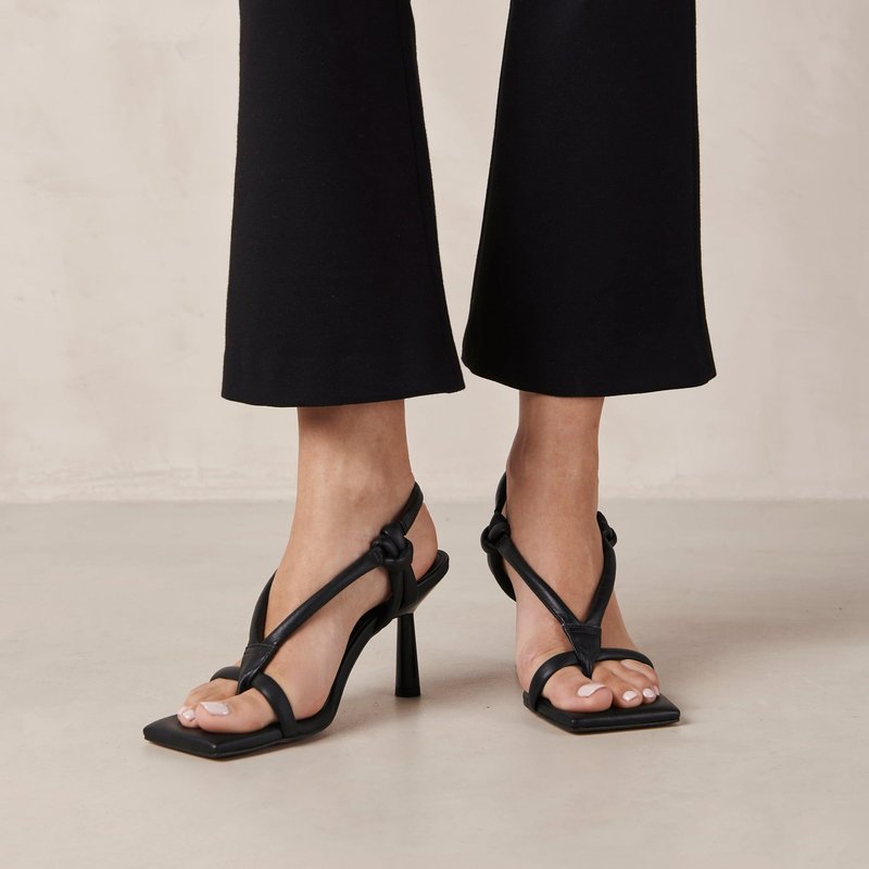 Shop Alohas Sheila Leather Sandals In Black