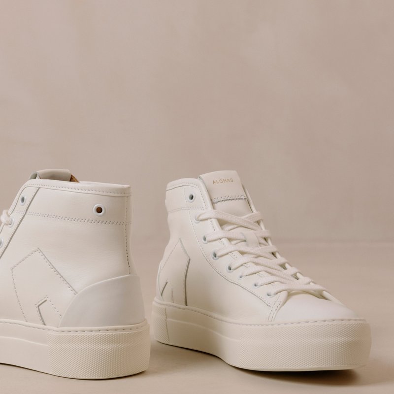 Alohas Tb.35 Leather Sneakers In White