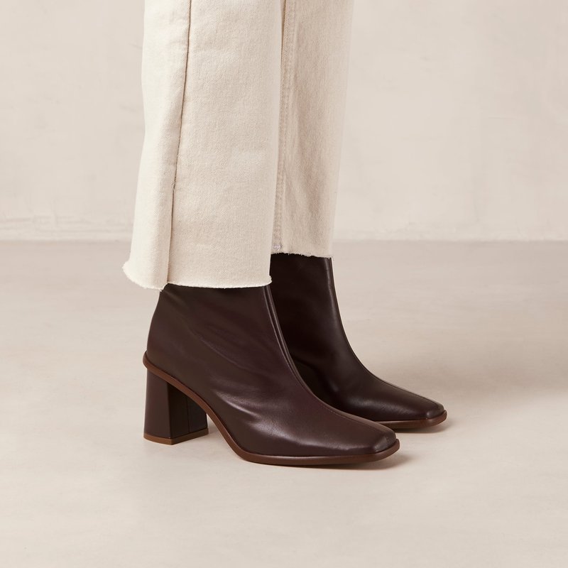 Alohas West Cape Wine Burgundy Leather Ankle Boots In Red