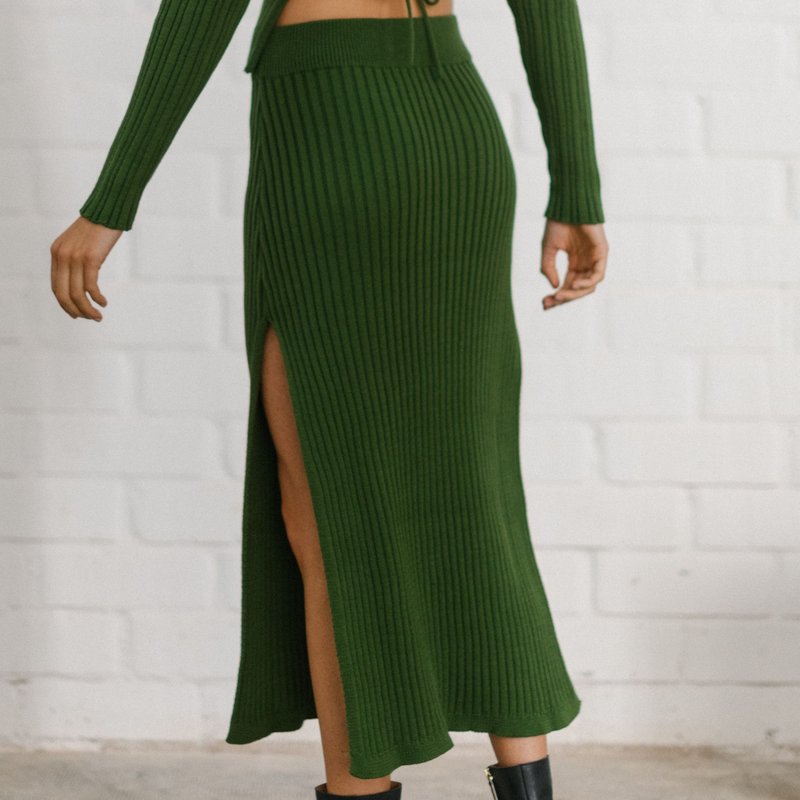Alohas Wise Opened Knit Skirt Emerald In Green