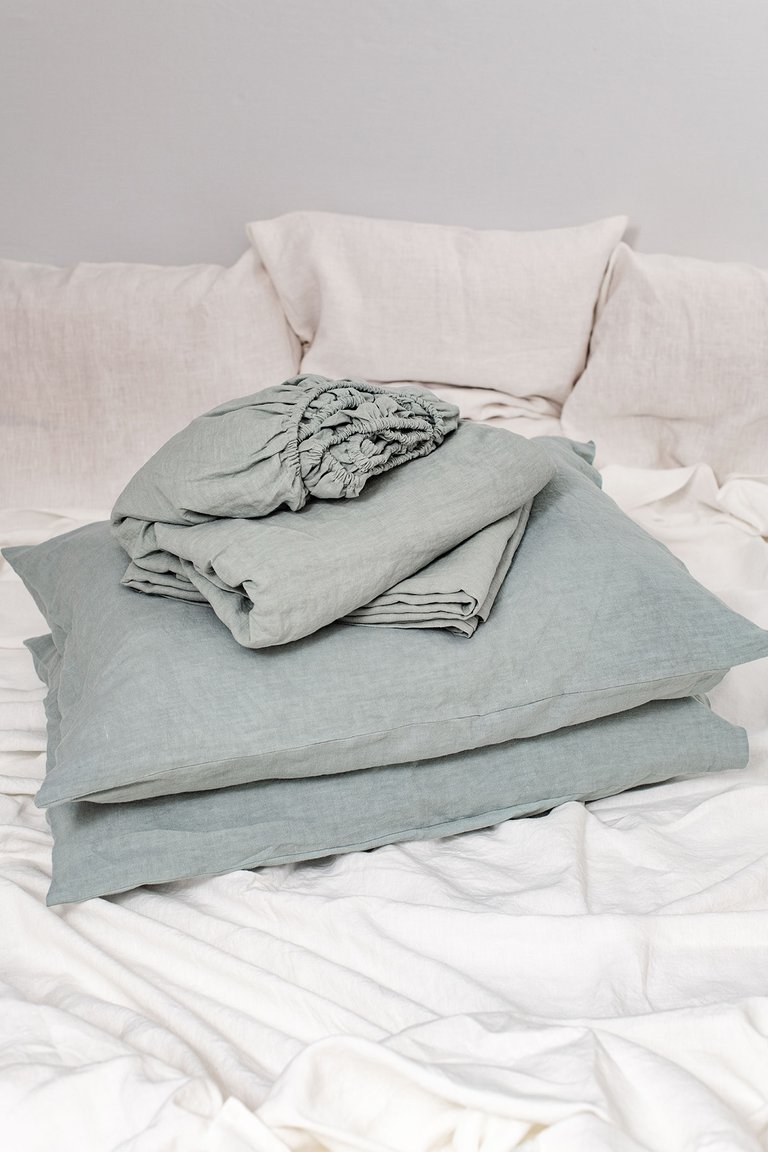 Linen sheets set in Sage Green - Sage Green