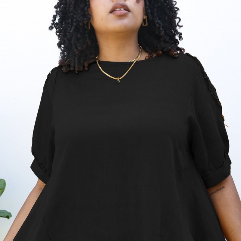 Anna-kaci Plus Size Abstract Crochet Pattern Short Sleeve Blouse In Black