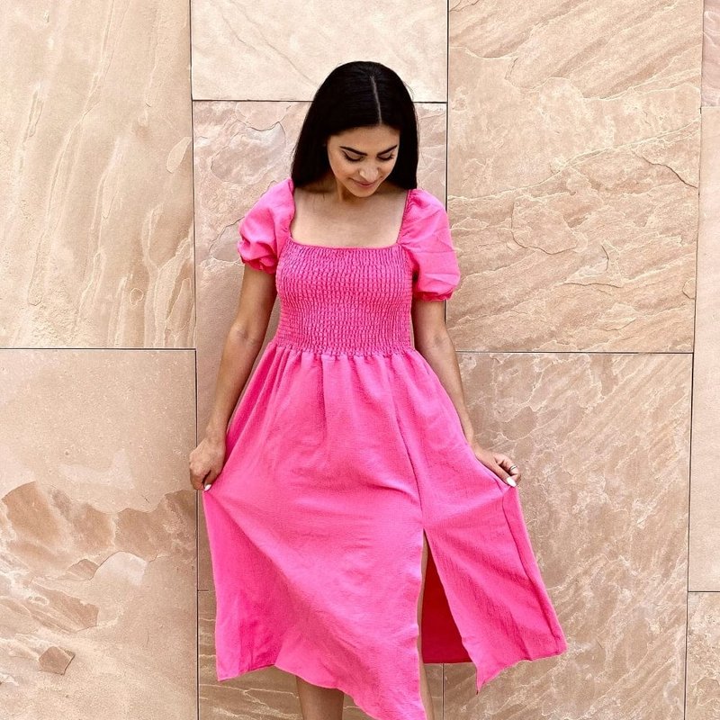 Anna-kaci Smocked Puff Sleeve Dress In Pink