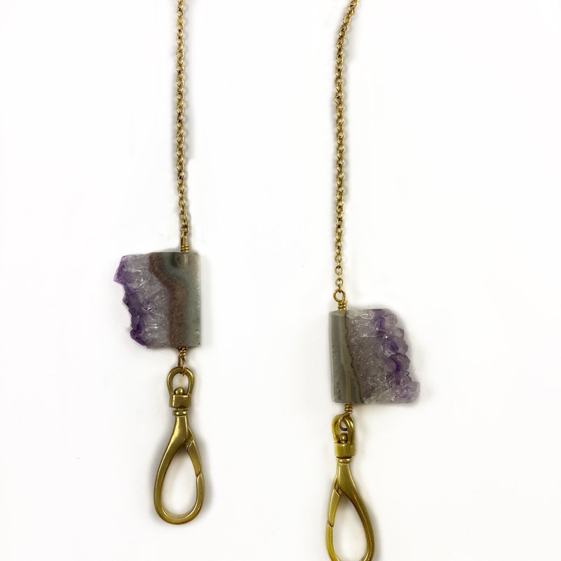 Ariana Ost Mask Chain Sliced Amethyst Stalactite In Gray