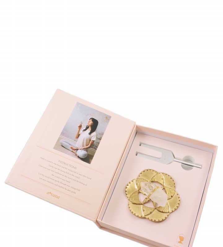 Ariana Ost Sound Healing Crystal Kit In Gold