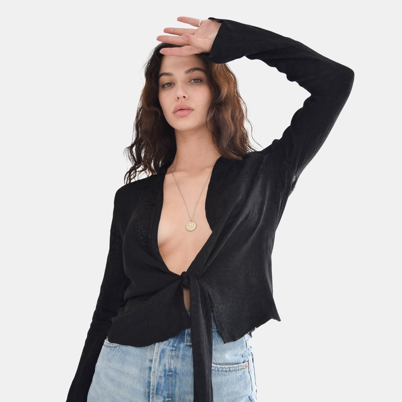 Aya Officials Flow With It Top In Black