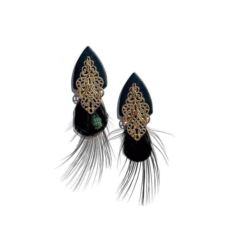 Babaloo Victoria Earrings In Gold