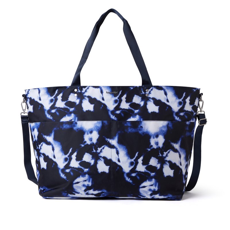 Baggallini Extra-large Carryall Tote In Blue