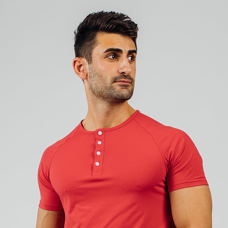 Barbell Apparel Scout Henley Short Sleeve In Red