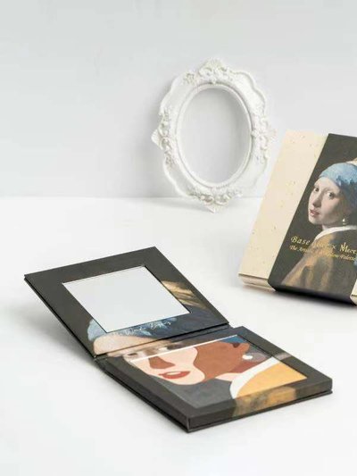 Baseblue Cosmetics The Artistic Collection Girl with a Pearl Earring Eyeshadow Palette product