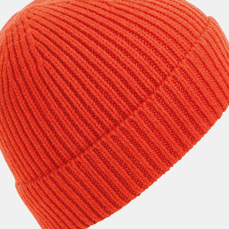 Beechfield Engineered Knit Ribbed Beanie In Red