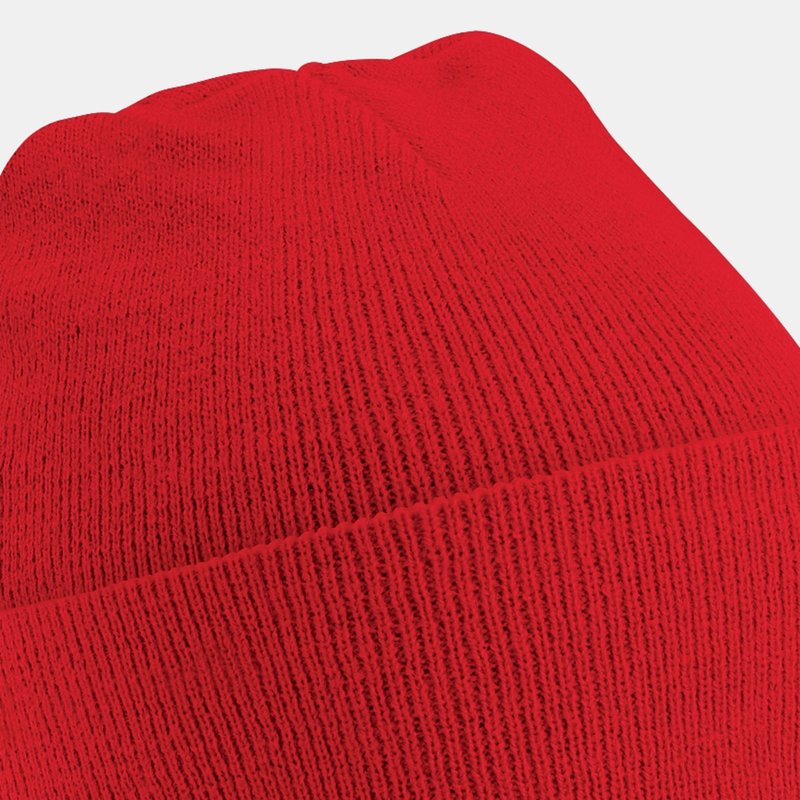 Beechfield Soft Feel Knitted Winter Hat In Red