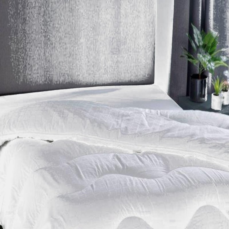 Belledorm Hotel Suite 10.5 Tog Filled Quilt (white) (twin) (uk