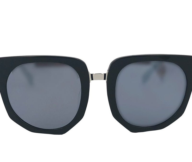 Big Horn Saito + S Sunglasses In Black