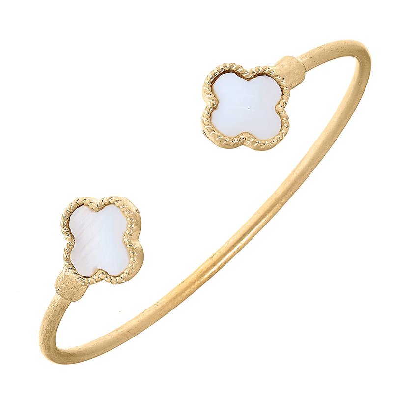 Canvas Style Peyton Clover Disc Bangle In Mother Of Pearl In Gold