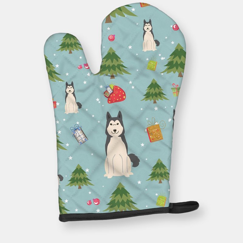 Shop Caroline's Treasures Christmas Oven Mitt With Dog Breed In Blue