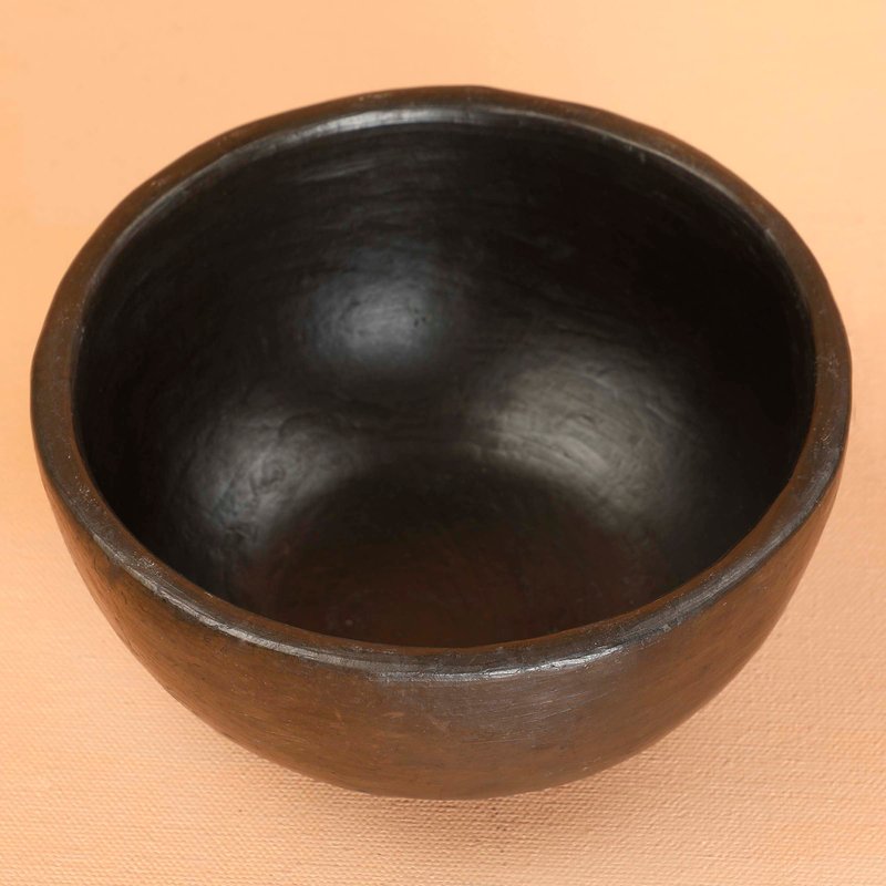 Casa Amarosa Earthenware Clay Longpi Pottery Bowl, 6"x2"