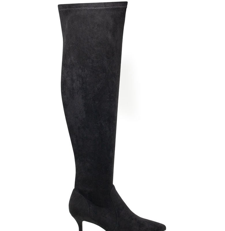 Charles David Aleigha Boot In Black