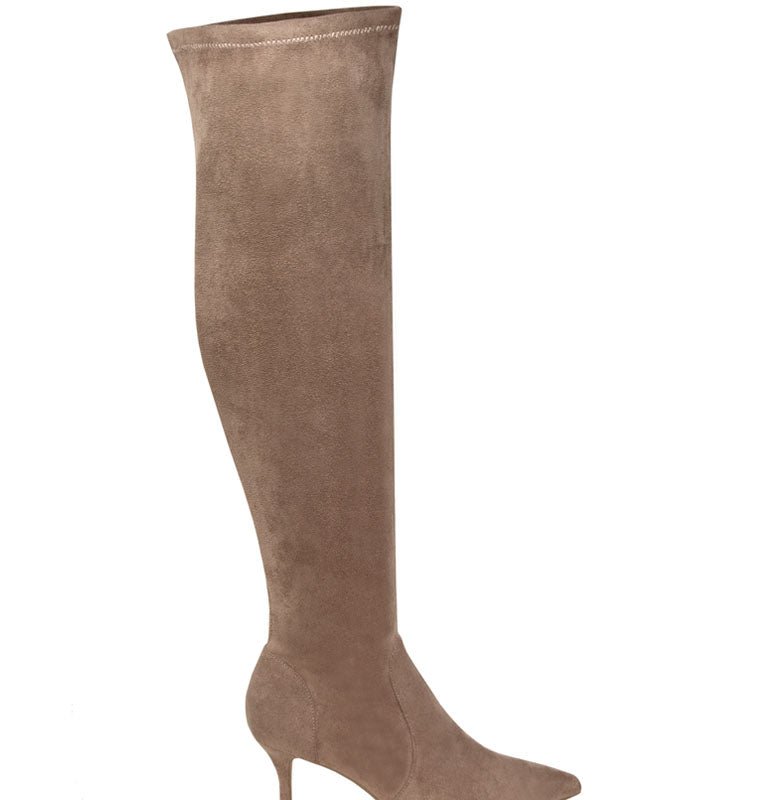 Charles David Aleigha Boot In Brown