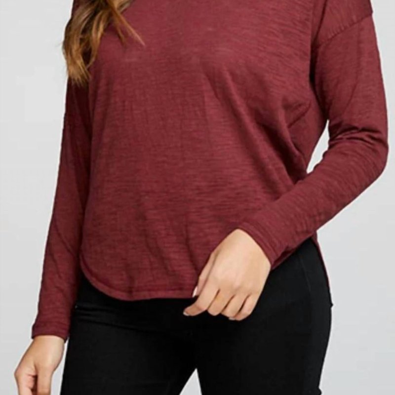 Chaser Slub Jersey Long Sleeve Hi Lo Shirttail Tee In Red