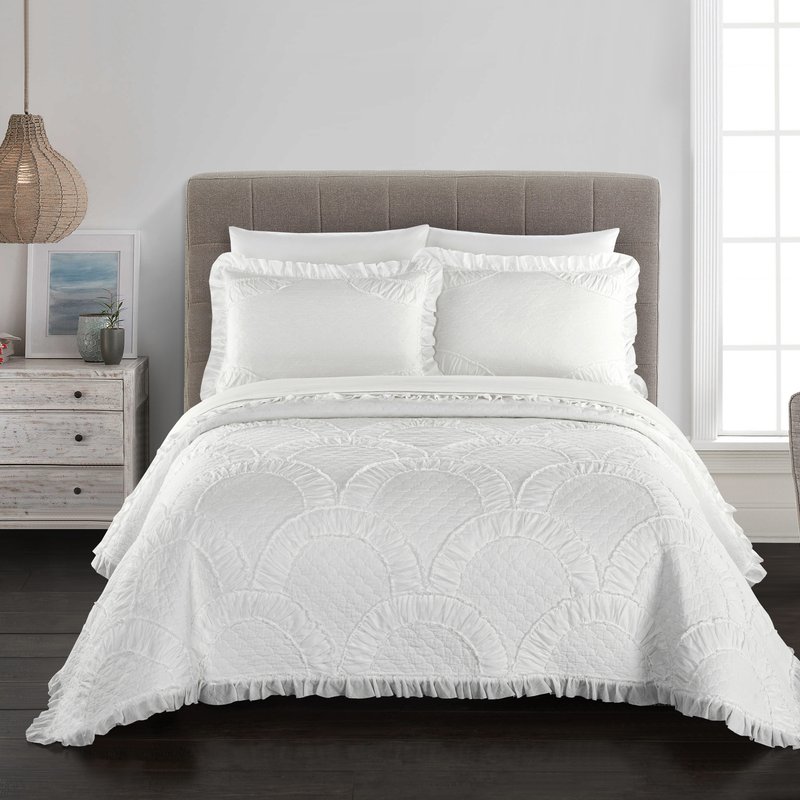 Chic Home Design Finna 1 Piece Pillow Sham 100% Cotton Fish Scale Pattern Ruched Ruffled With Flange In White