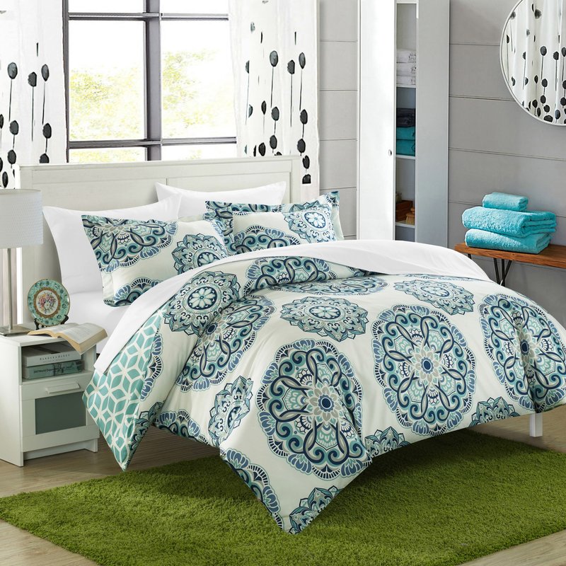 Chic Home Design Ibiza 3 Piece Duvet Cover Set Super Soft Reversible Microfiber Large Printed Medallion Design With G In Green