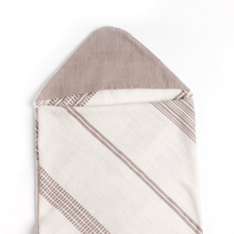 Creative Women Baby Hooded Towel In Gray