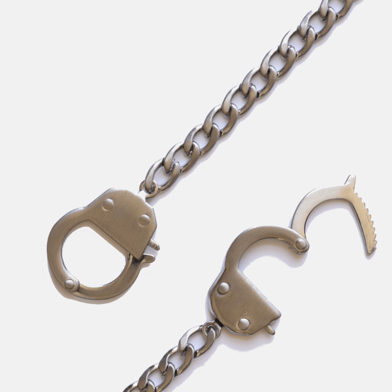 Curated Basics Handcuff Necklace Chain In Grey