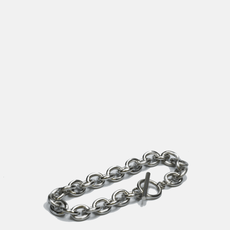 Curated Basics Oval Chain With Toggle Closure In Grey