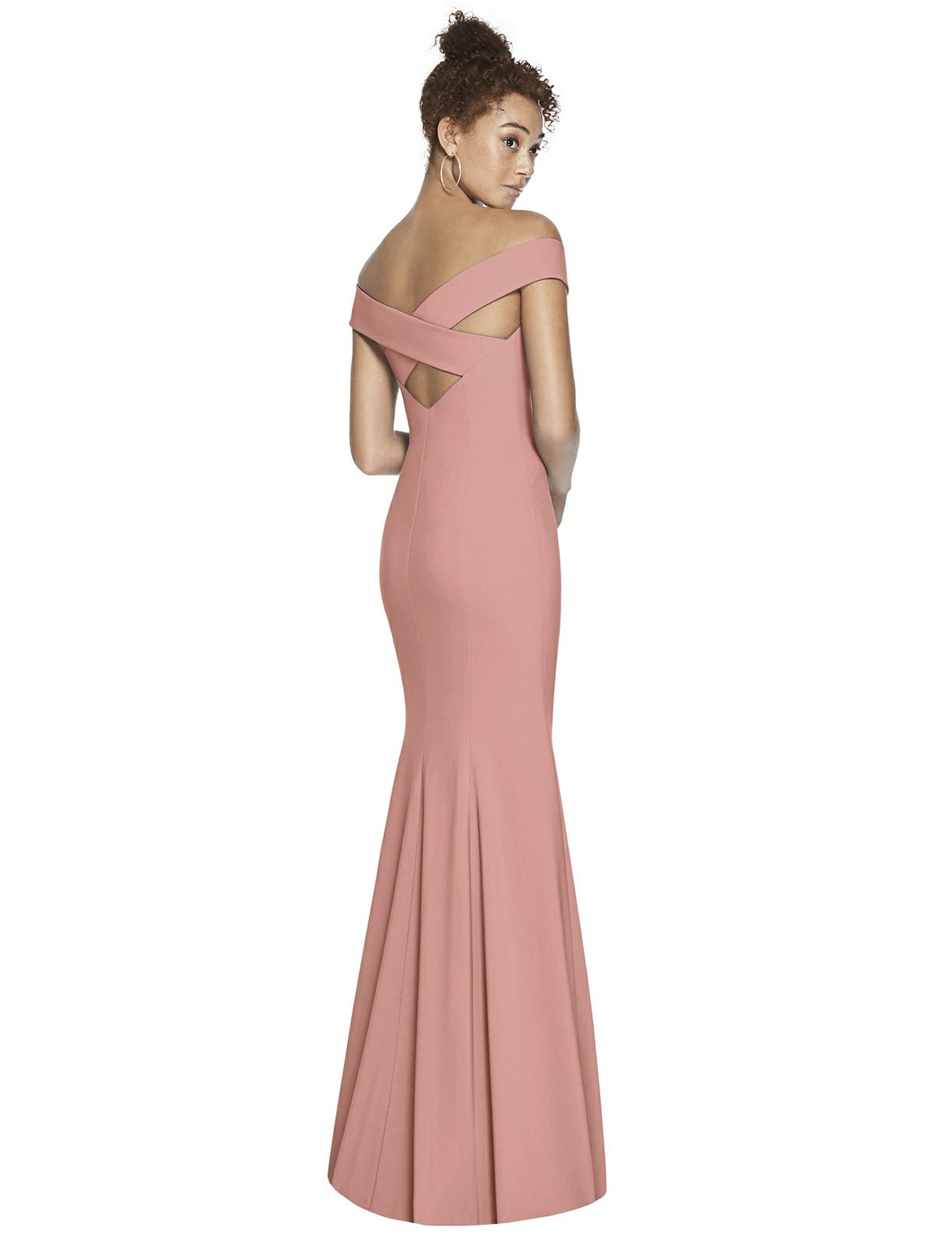 DESSY COLLECTION DESSY COLLECTION OFF-THE-SHOULDER CRISS CROSS BACK TRUMPET GOWN