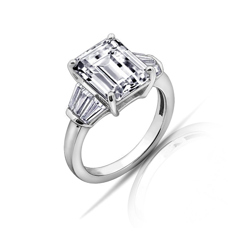 Diamonbliss Glamour "lisa" Emerald Cut Cocktail Ring In Grey