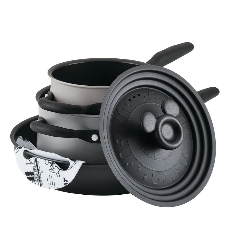 Disney 4-piece Limited Edition Nonstick Cookware Set In Black