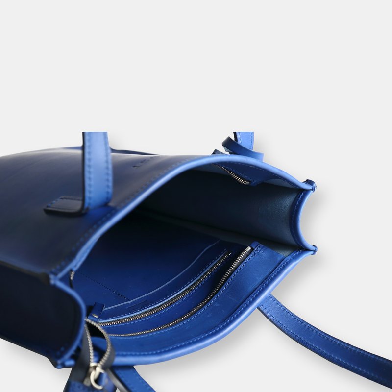 Shop The Dust Company Mod 105 Tote In Cuoio Blue