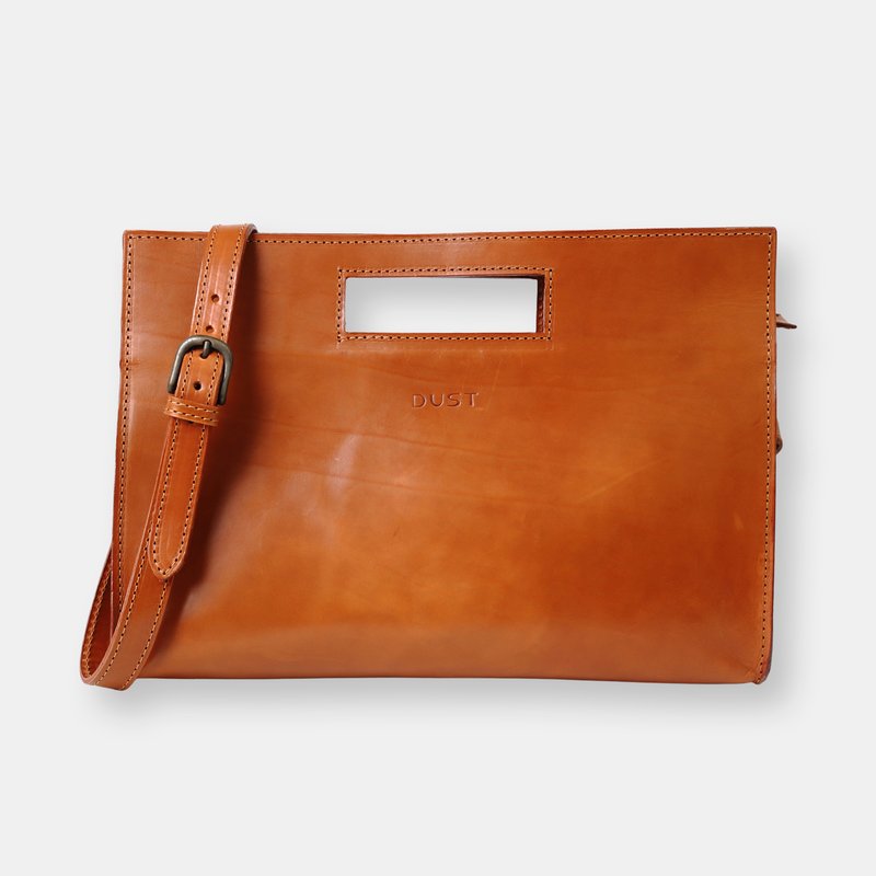 Shop The Dust Company Mod 113 Tote In Cuoio Brown