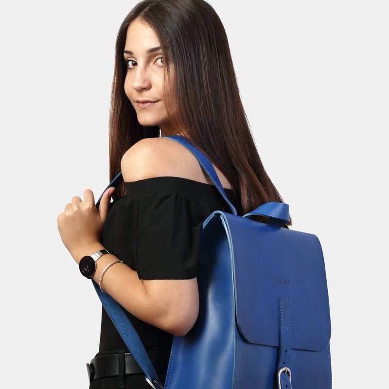 Shop The Dust Company Mod 120 Backpack In Cuoio Blue