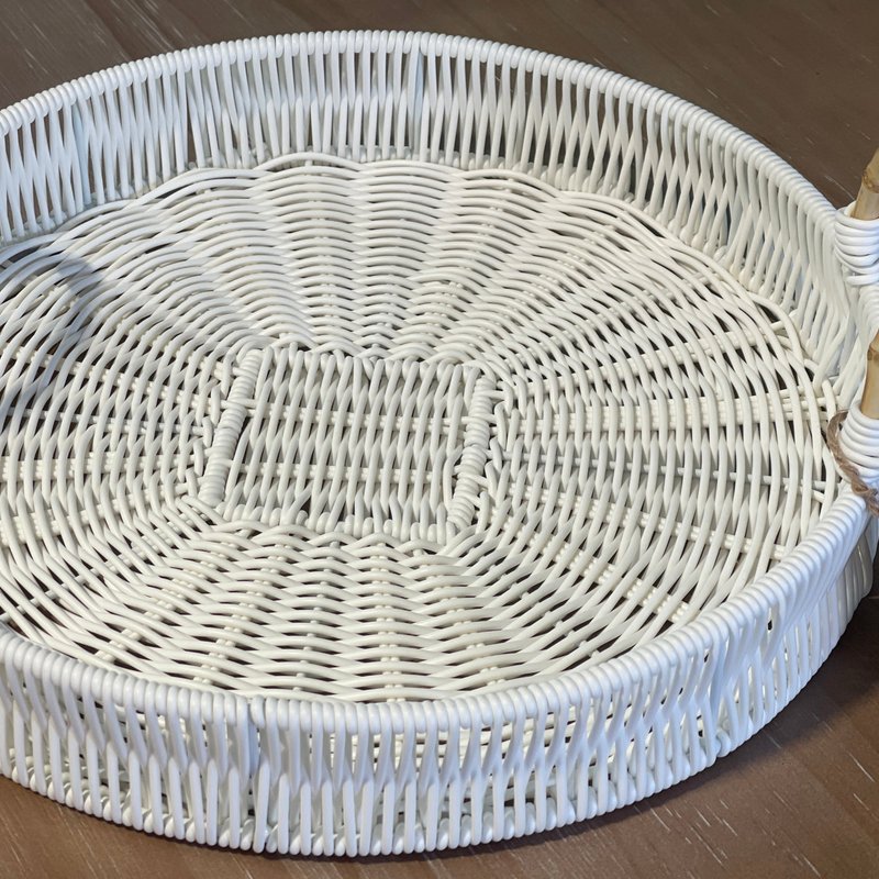 Ele Light & Decor Outdoor/indoor Decorative White Wicker Serving Tray With Handle