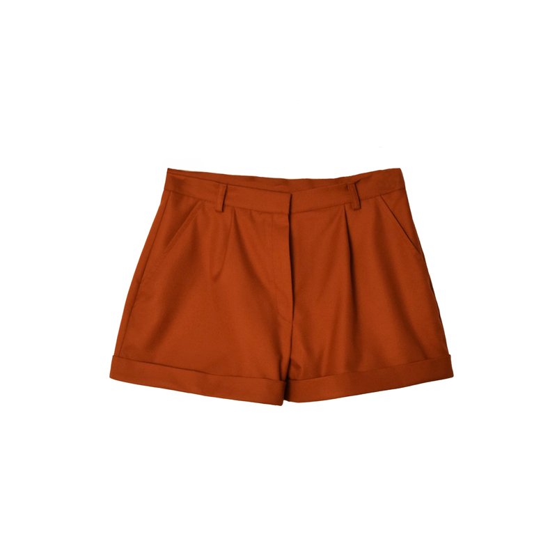 Em Basics Leyla Shorts In Yellow/orange