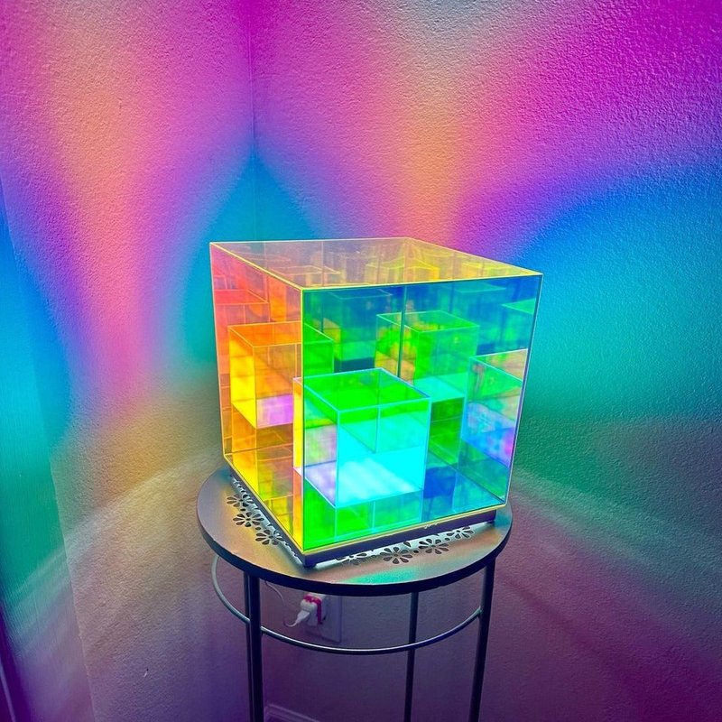 Ep Light Magic Cube Table Lamp In White