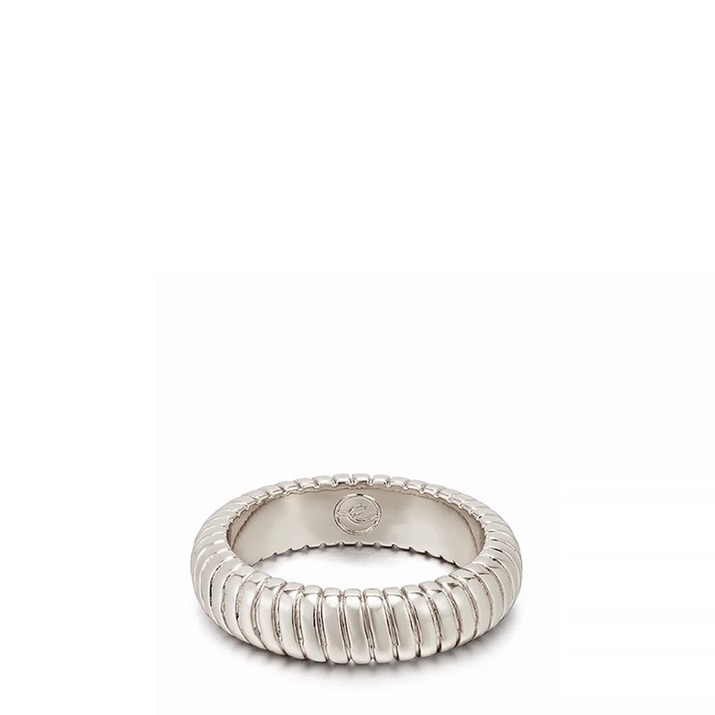 Ettika Your Essential 18k Gold Plated Twisted Flex Ring In Grey