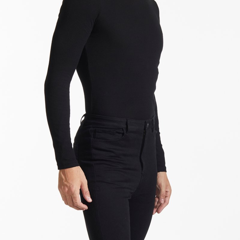 Fang Essential Square Neck Ribbed Long Sleeve Top In Black