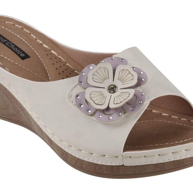 Gc Shoes Women's Naples Flower Wedge Sandals In White