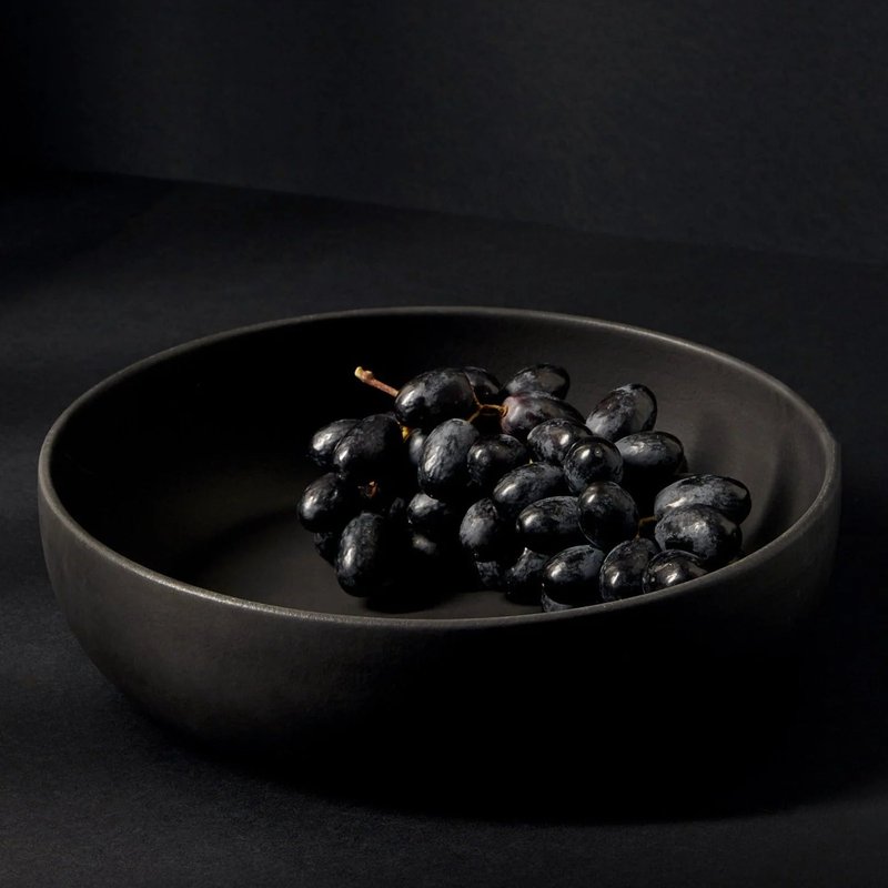 Gharyan Stoneware Shallow Stoneware Serving Bowl 60 oz In Black