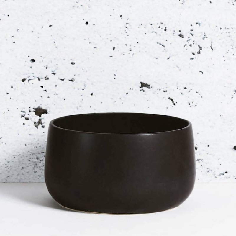 Gharyan Stoneware Stoneware Serving Bowl 120 oz In Black