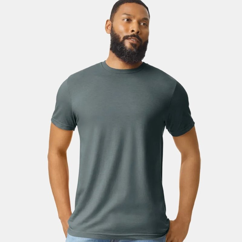 Gildan Unisex Adult Cvc T-shirt (dark Heather) In Grey