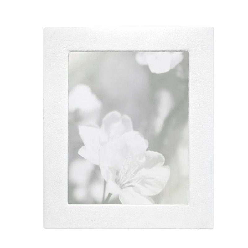 Graphic Image 8" X 10" Leather Studio Frame In White